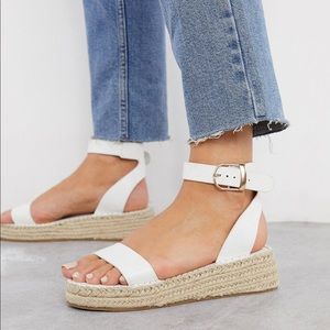 NWT South Beach espadrilles white croc US 10